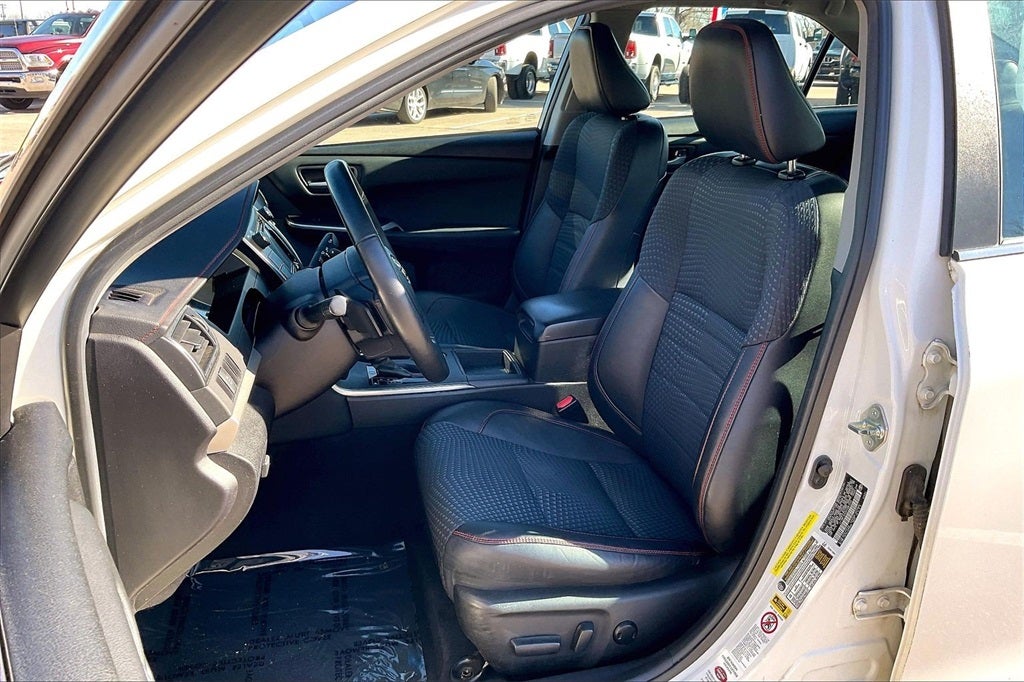 2015 Toyota Camry SE
