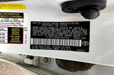 2016 Toyota Camry SE