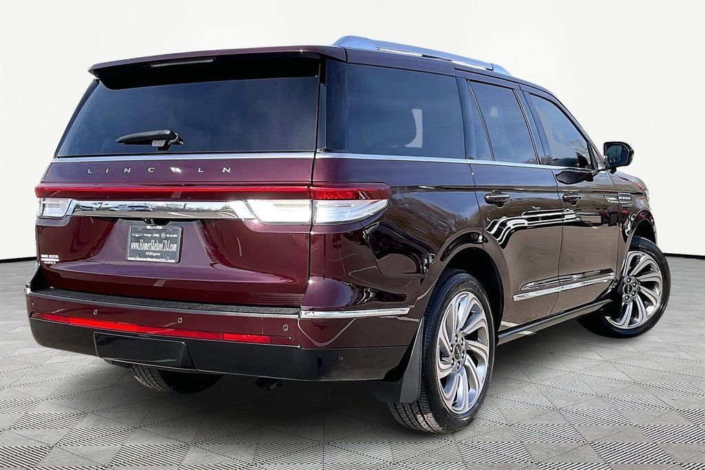 2023 Lincoln Navigator Reserve