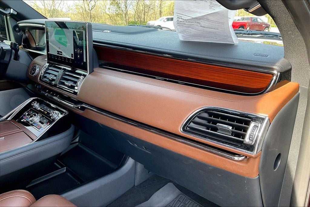 2023 Lincoln Navigator Reserve