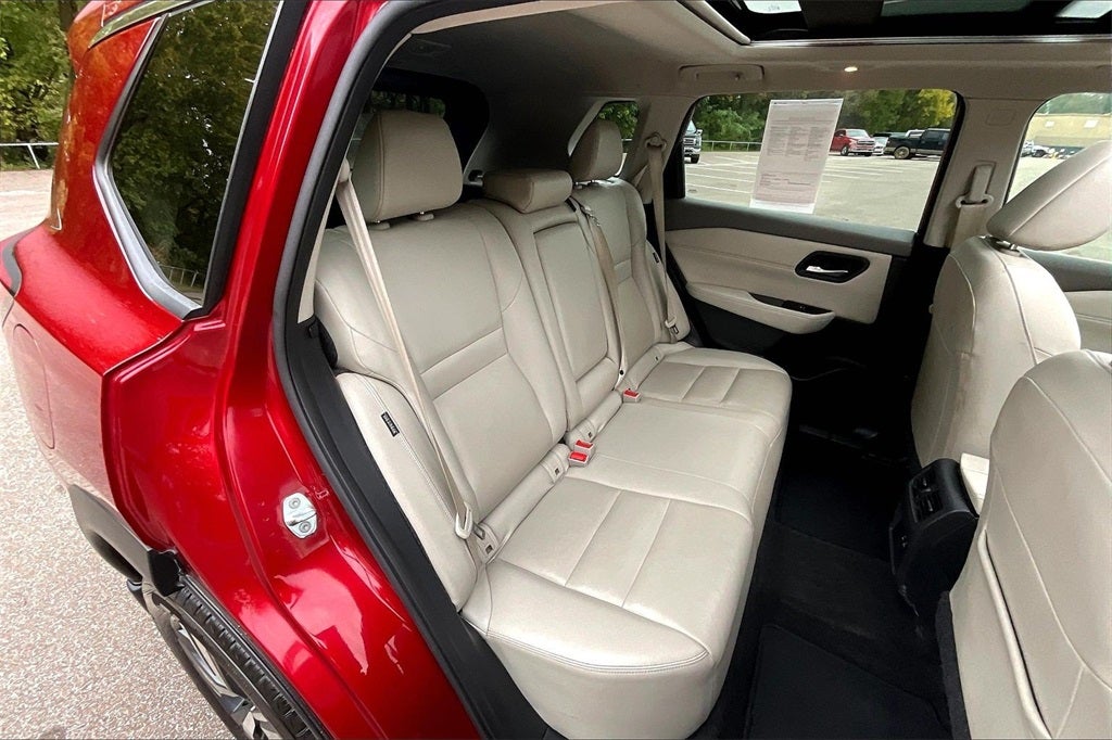 2023 Nissan Rogue SL