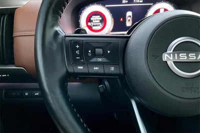 2024 Nissan Pathfinder Platinum