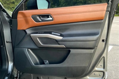 2024 Nissan Pathfinder Platinum