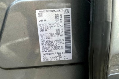 2024 Nissan Pathfinder Platinum