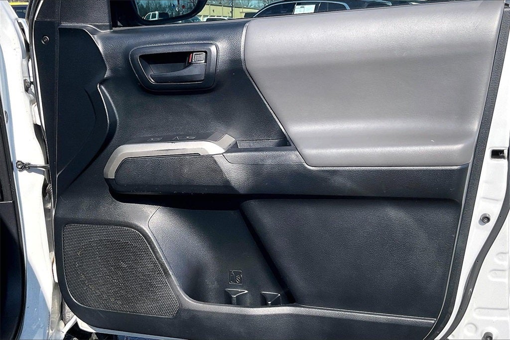 2016 Toyota Tacoma SR5 V6