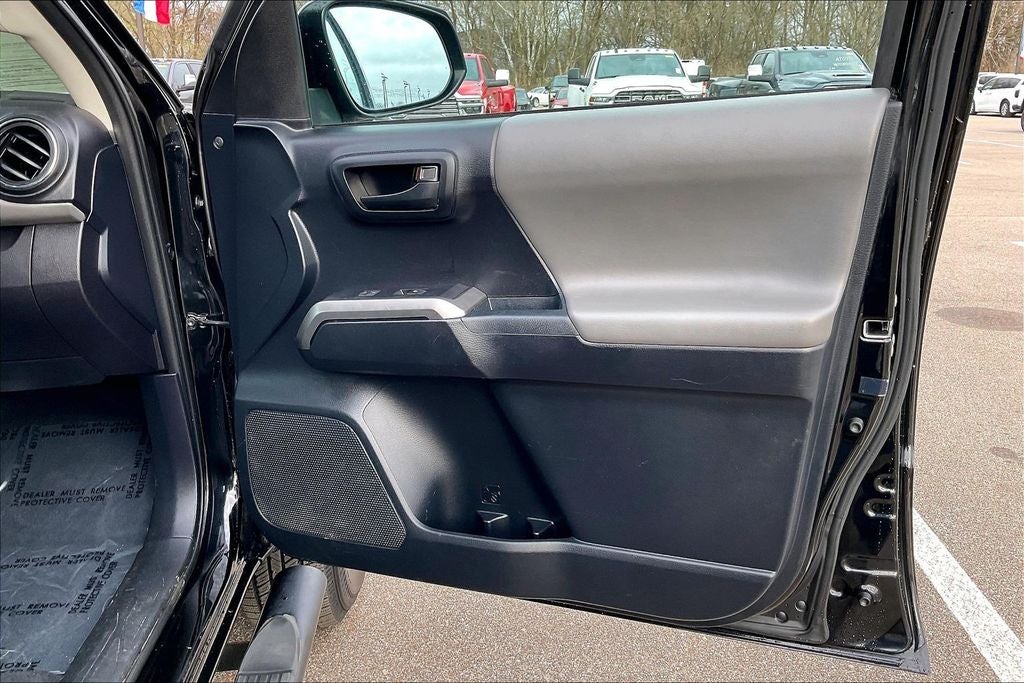 2018 Toyota Tacoma SR5 V6