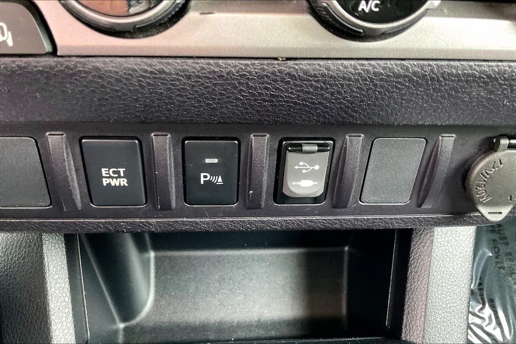 2018 Toyota Tacoma SR5 V6