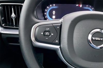 2024 Volvo S60 B5 Core Dark Theme