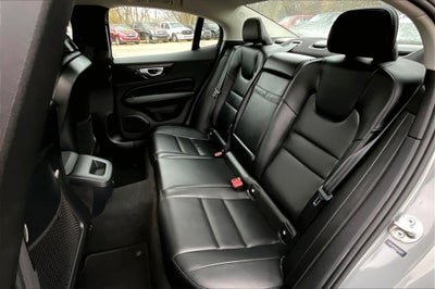 2024 Volvo S60 B5 Core Dark Theme