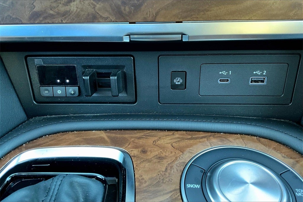 2024 Nissan Armada SL