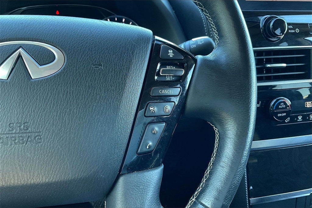 2024 INFINITI QX80 LUXE