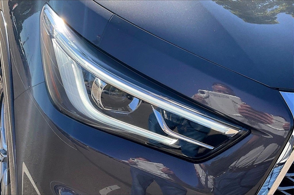 2024 INFINITI QX80 LUXE