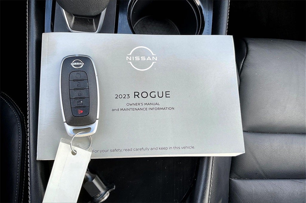 2023 Nissan Rogue SL