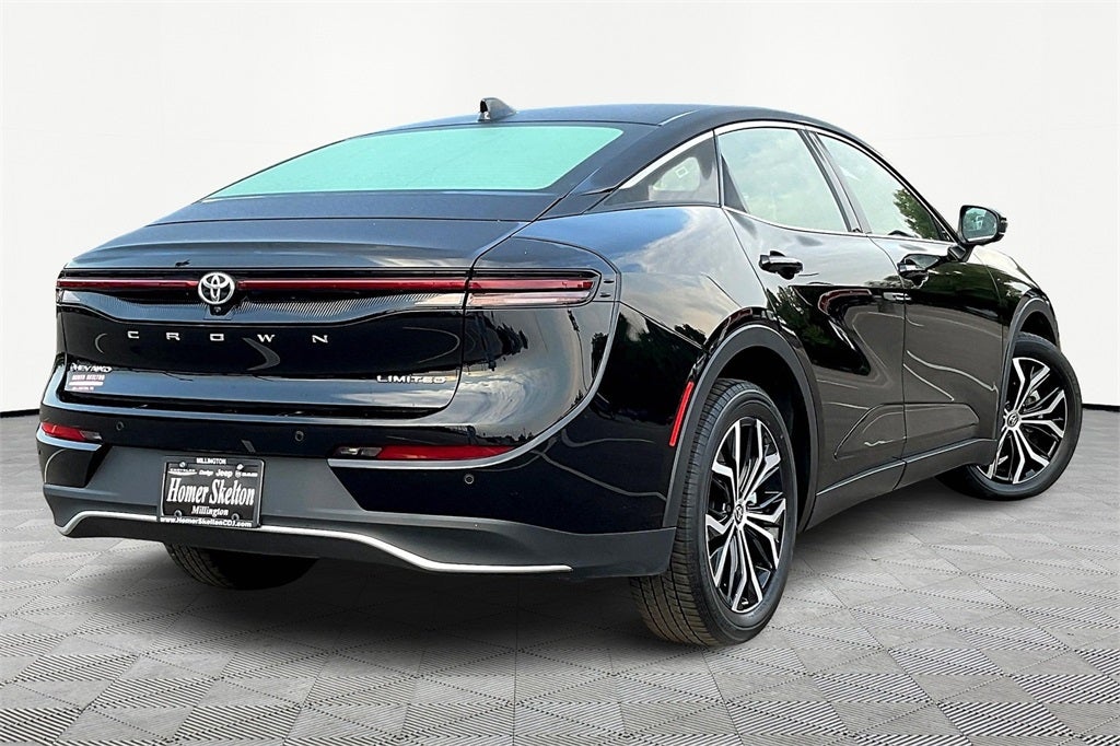 2024 Toyota Crown Limited