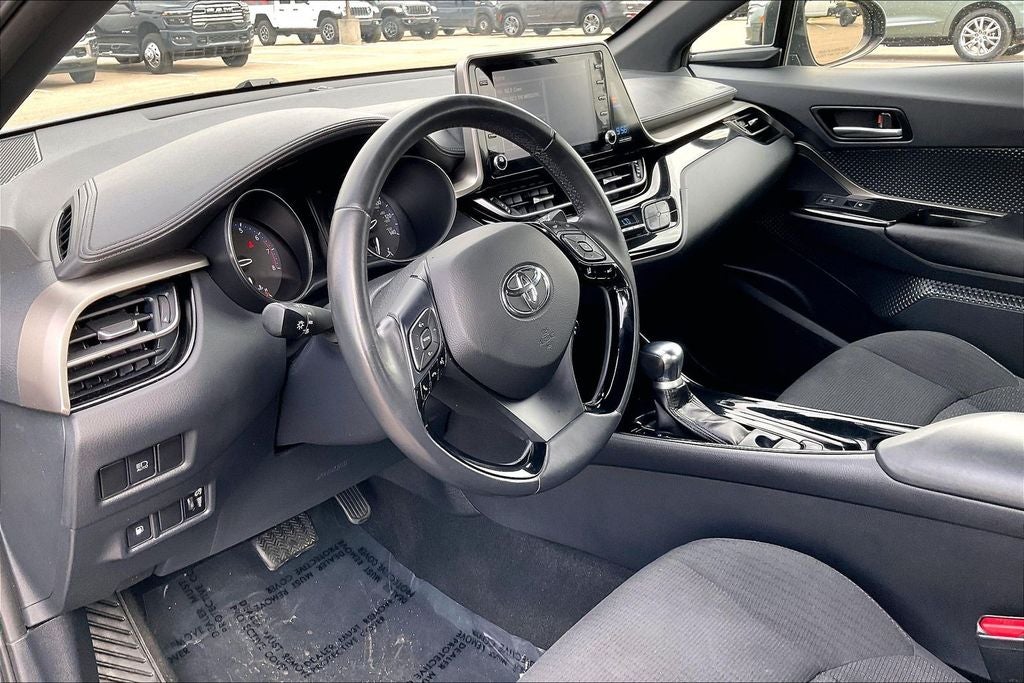 2019 Toyota C-HR XLE