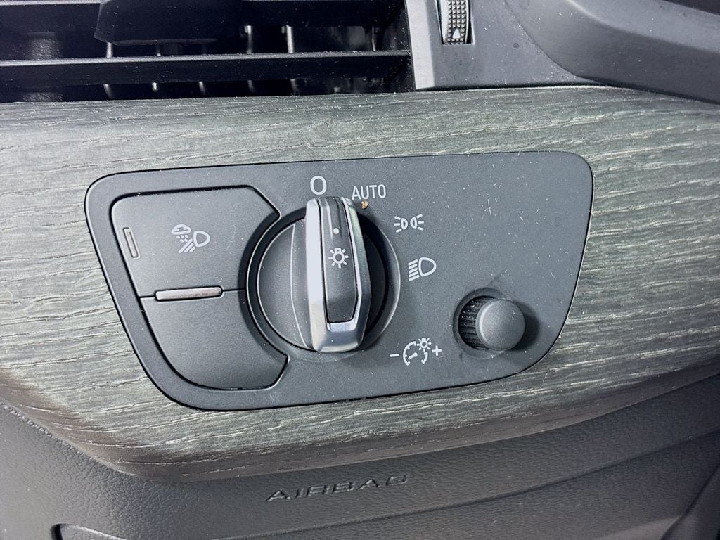 2023 Audi A4 45 S line Premium Plus quattro