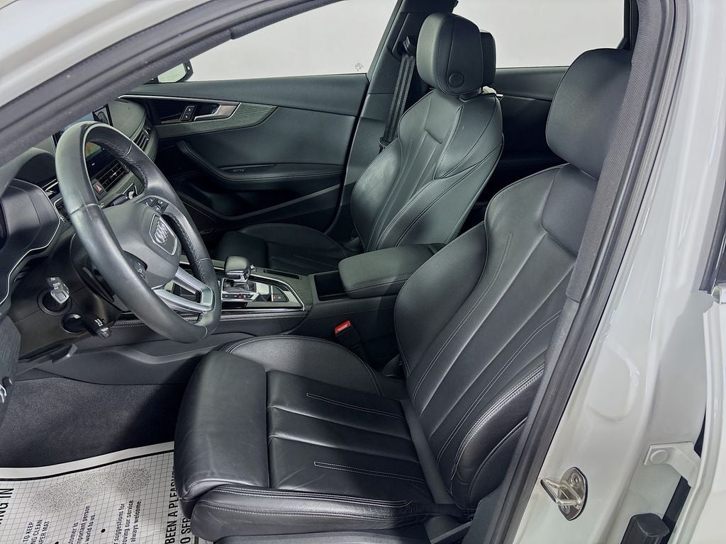 2023 Audi A4 45 S line Premium Plus quattro