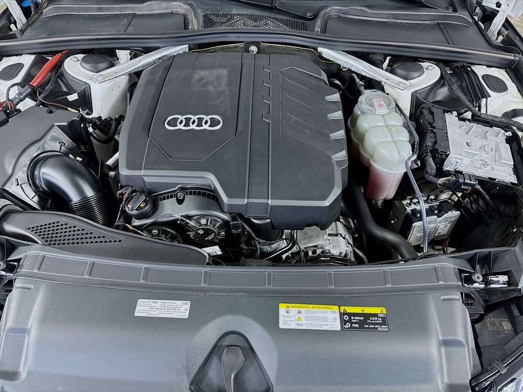 2023 Audi A4 45 S line Premium Plus quattro