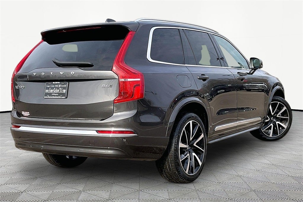 2024 Volvo XC90 B6 Plus Bright Theme