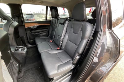 2024 Volvo XC90 B6 Plus Bright Theme