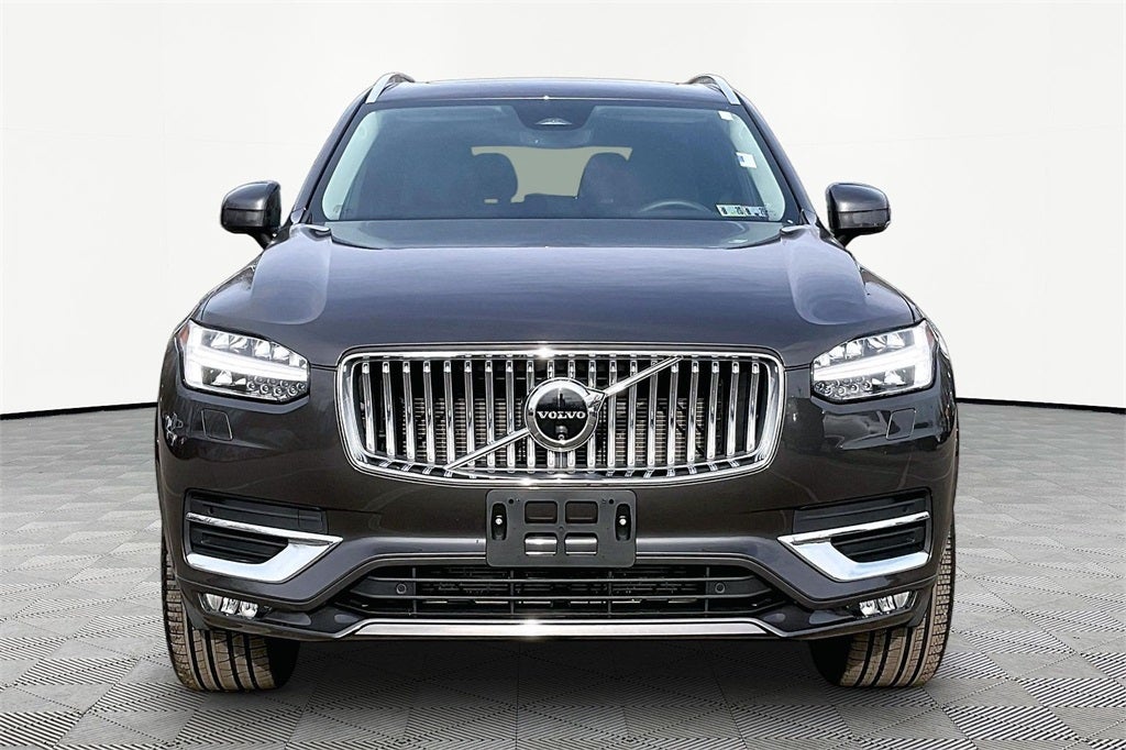 2024 Volvo XC90 B6 Plus Bright Theme