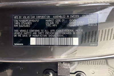 2024 Volvo XC90 B6 Plus Bright Theme