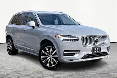 2024 Volvo XC90 B6 Plus Bright Theme
