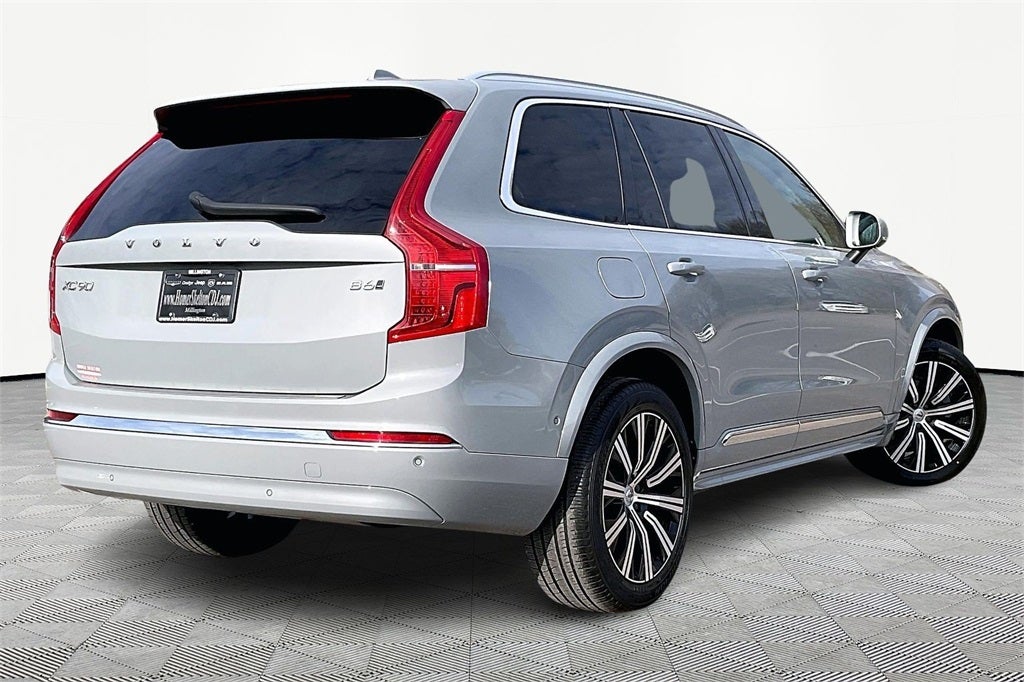 2024 Volvo XC90 B6 Plus Bright Theme