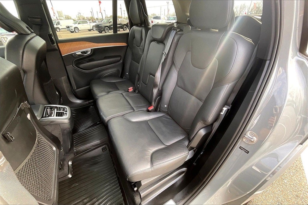 2024 Volvo XC90 B6 Plus Bright Theme