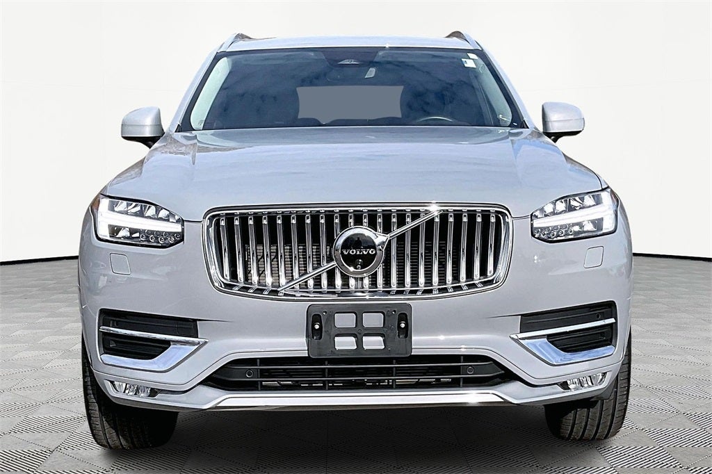 2024 Volvo XC90 B6 Plus Bright Theme