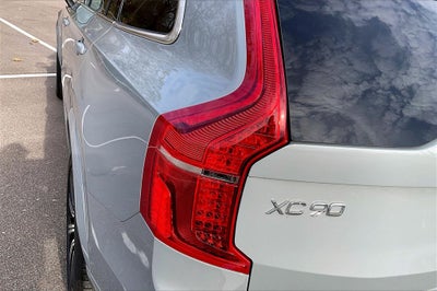 2024 Volvo XC90 B6 Plus Bright Theme