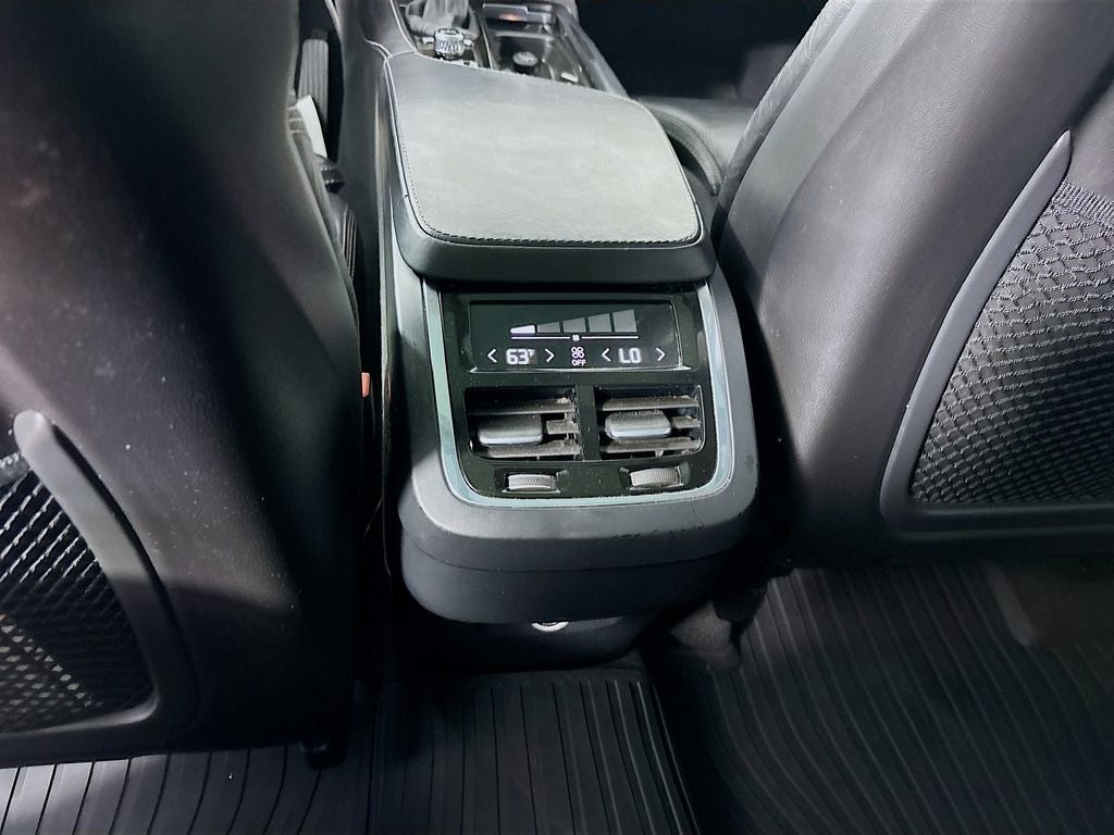 2017 Volvo XC90 T6 Inscription