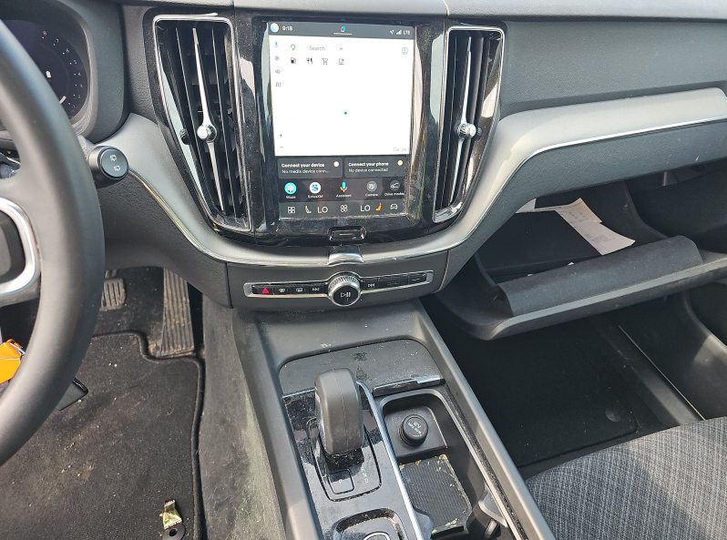 2024 Volvo XC60 B5 Core