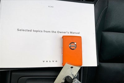 2024 Volvo XC40 B5 Core