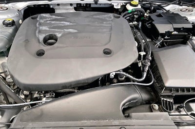 2024 Volvo XC40 B5 Core